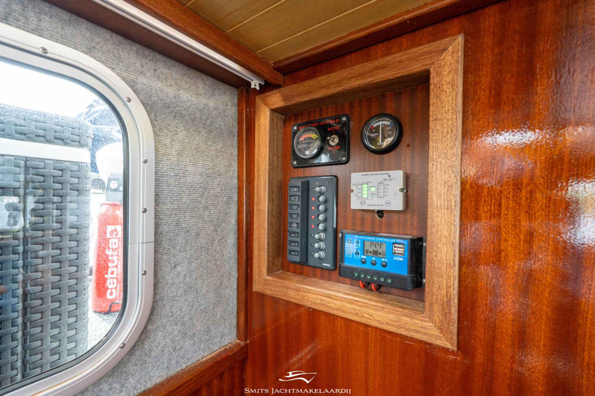 foto: 34 Bege Bege 9.50 AK Cabrio