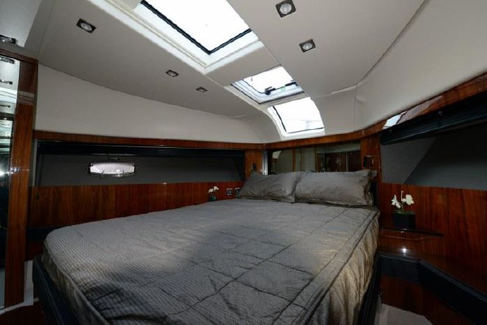 foto: 10 Fairline Squadron 65