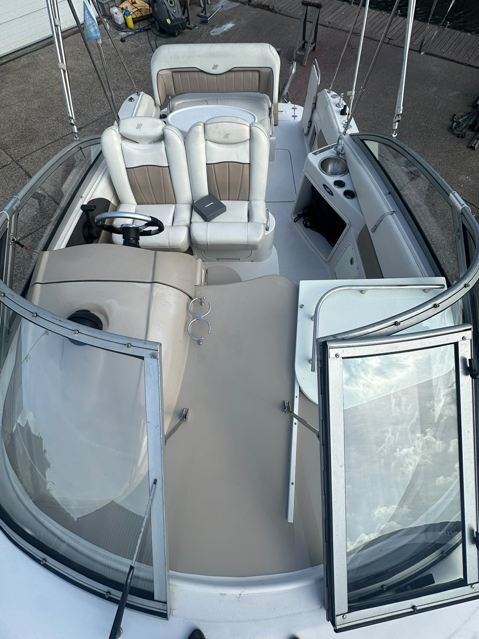 foto: 69 Four Winns Four Winns 258 Vista