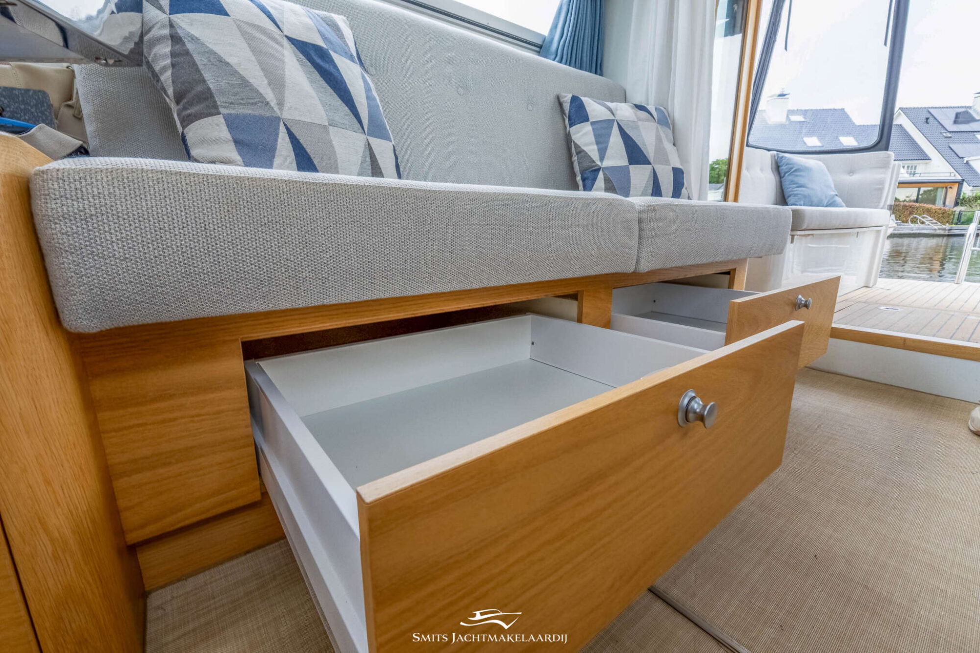 foto: 23 Vedette Vedette 33 Salon Comfort Line