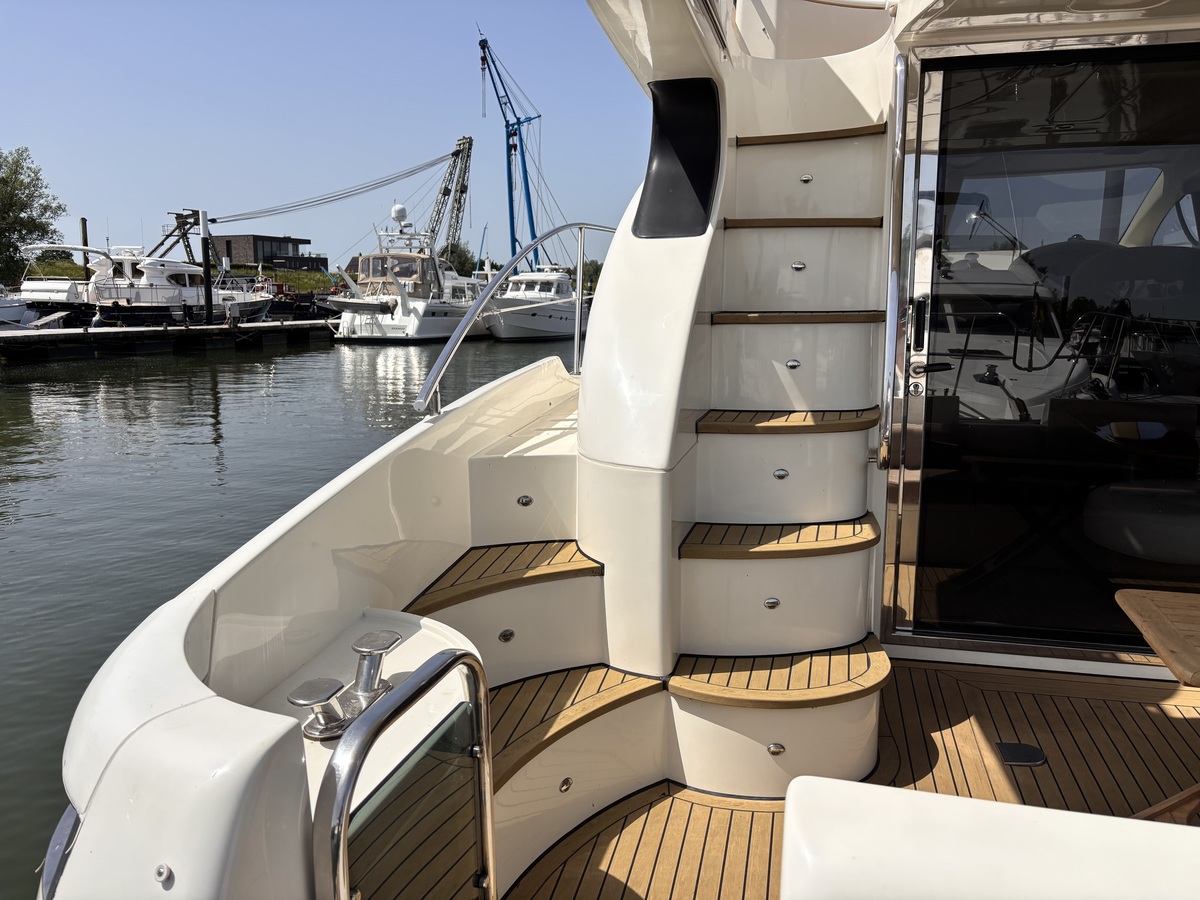 foto: 27 Azimut 46 Fly