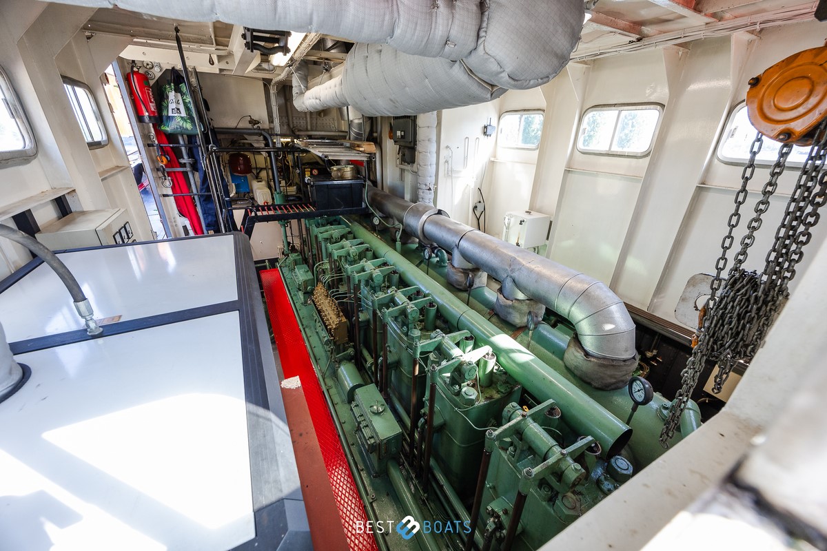 foto: 43 Sleepboot Limburgia