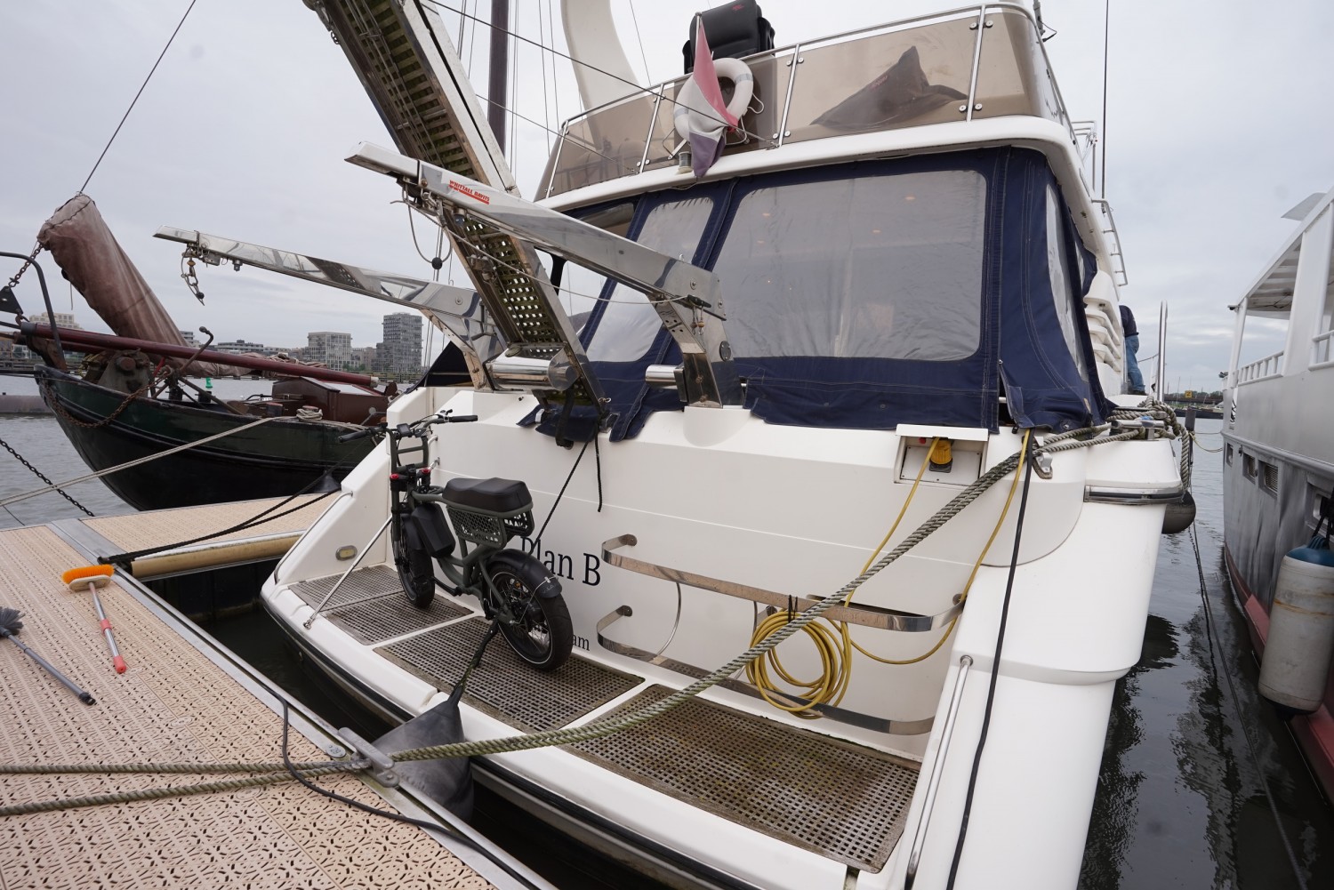 foto: 39 Fairline Squadron 62