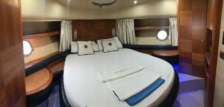foto: 11 Azimut 55 E