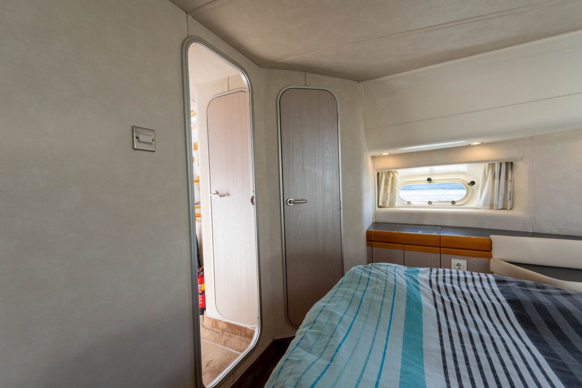 foto: 26 Sealine Sealine Statesmen 450