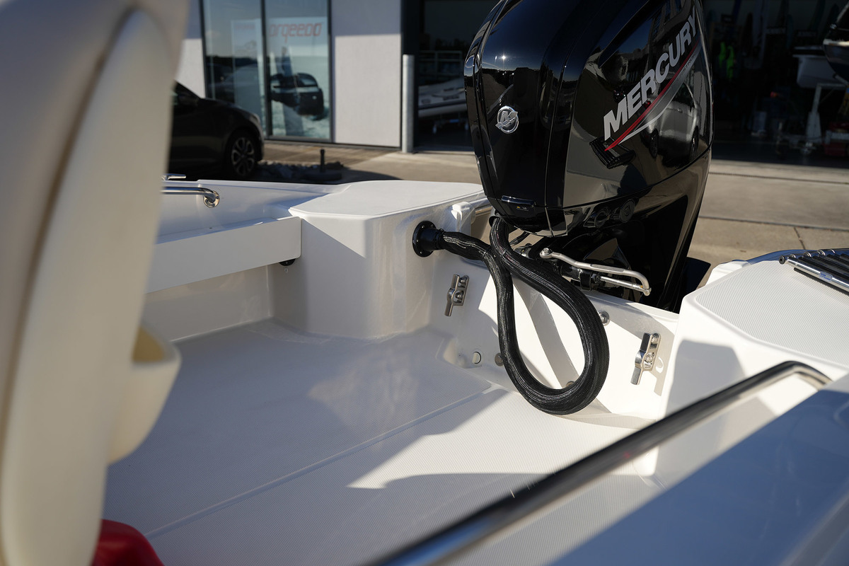 foto: 15 Boston Whaler 160 Super Sport