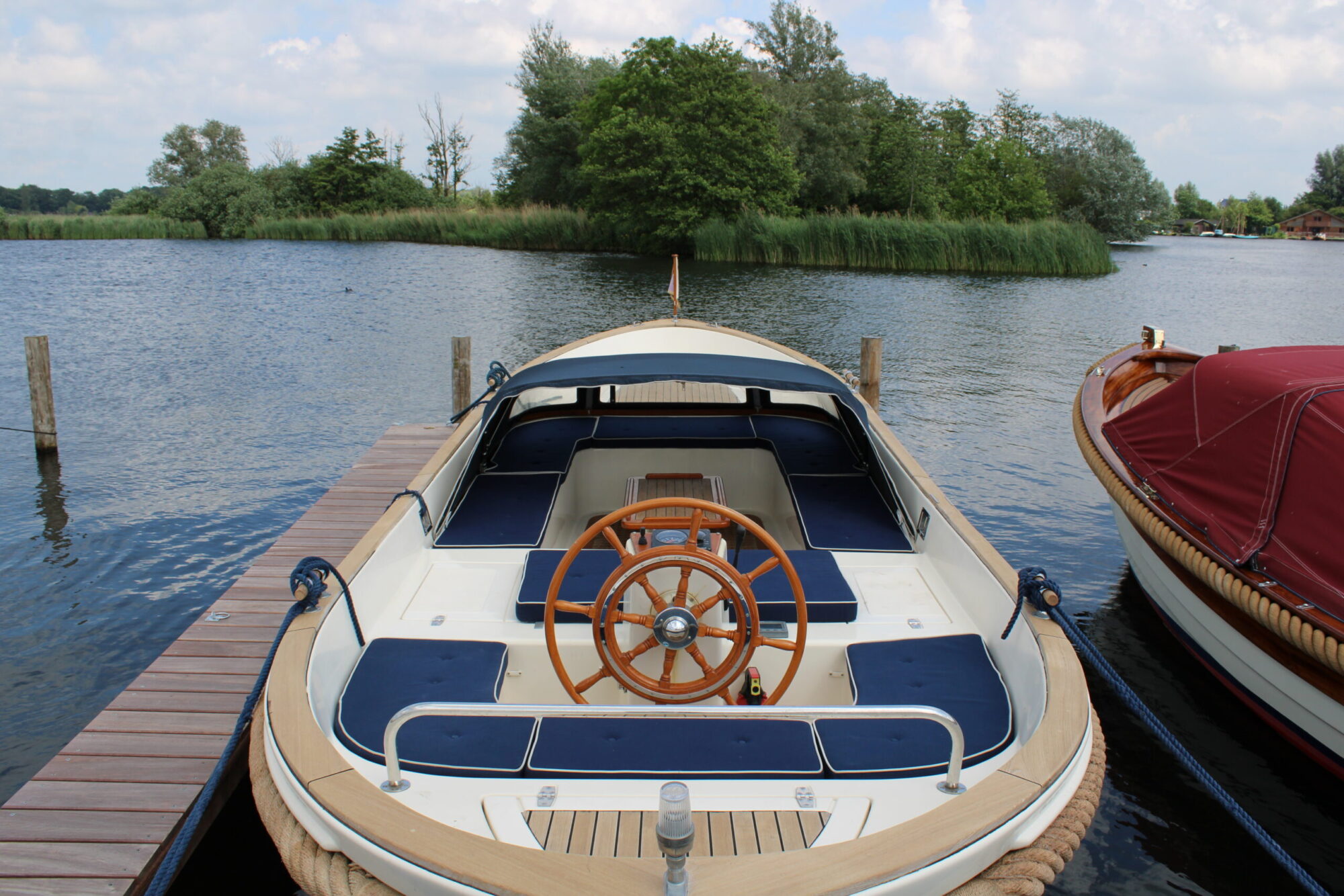 foto: 10 Jan van Gent Jan van Gent 8.20 OK Sloep