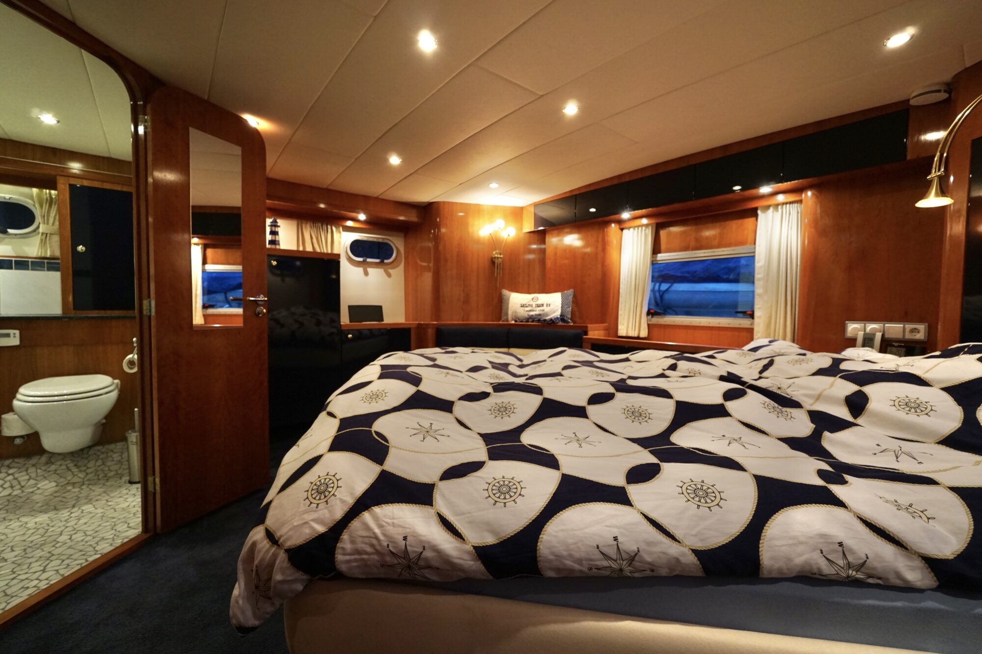 foto: 53 Van der Heijden Van der Heijden 17.00 Dynamic Deluxe VS