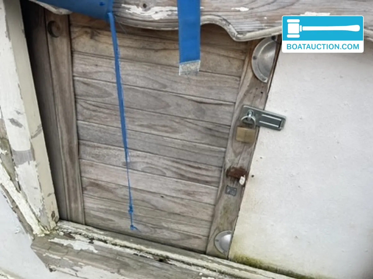 foto: 57 Motorboat 800