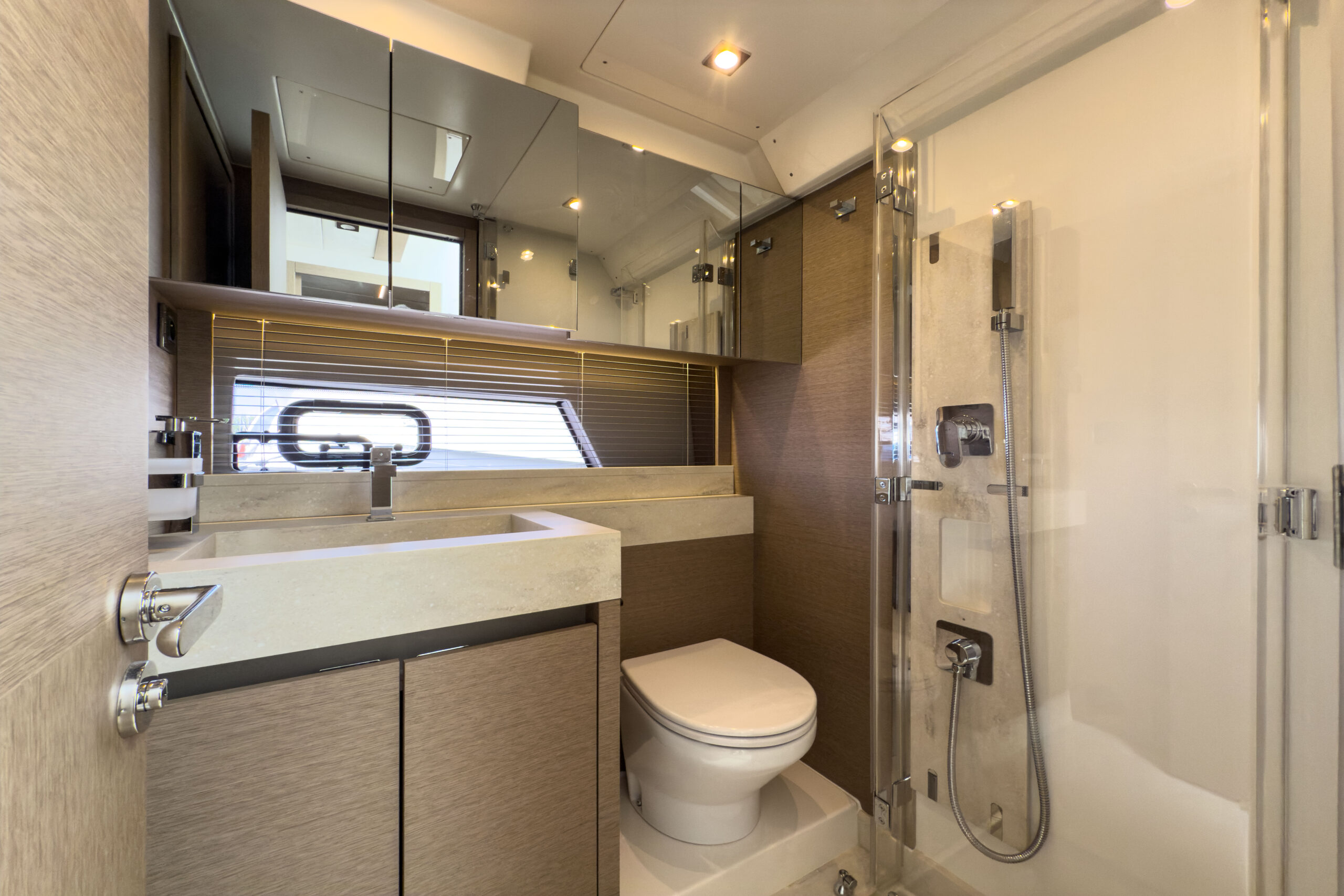 foto: 19 Prestige 520 #187