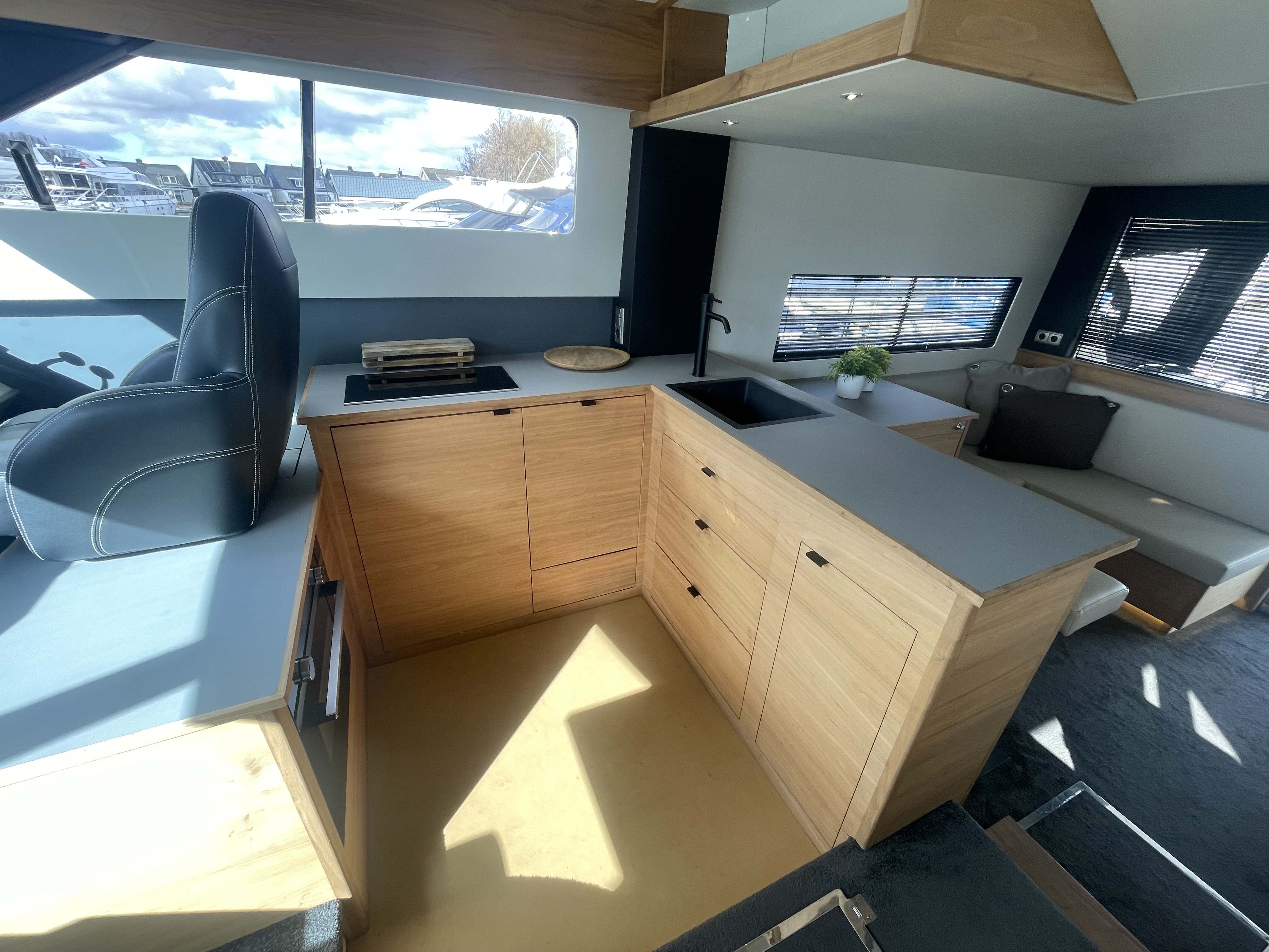 foto: 12 Fairline Squadron 59