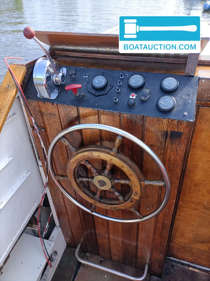 foto: 16 Motorboot 900