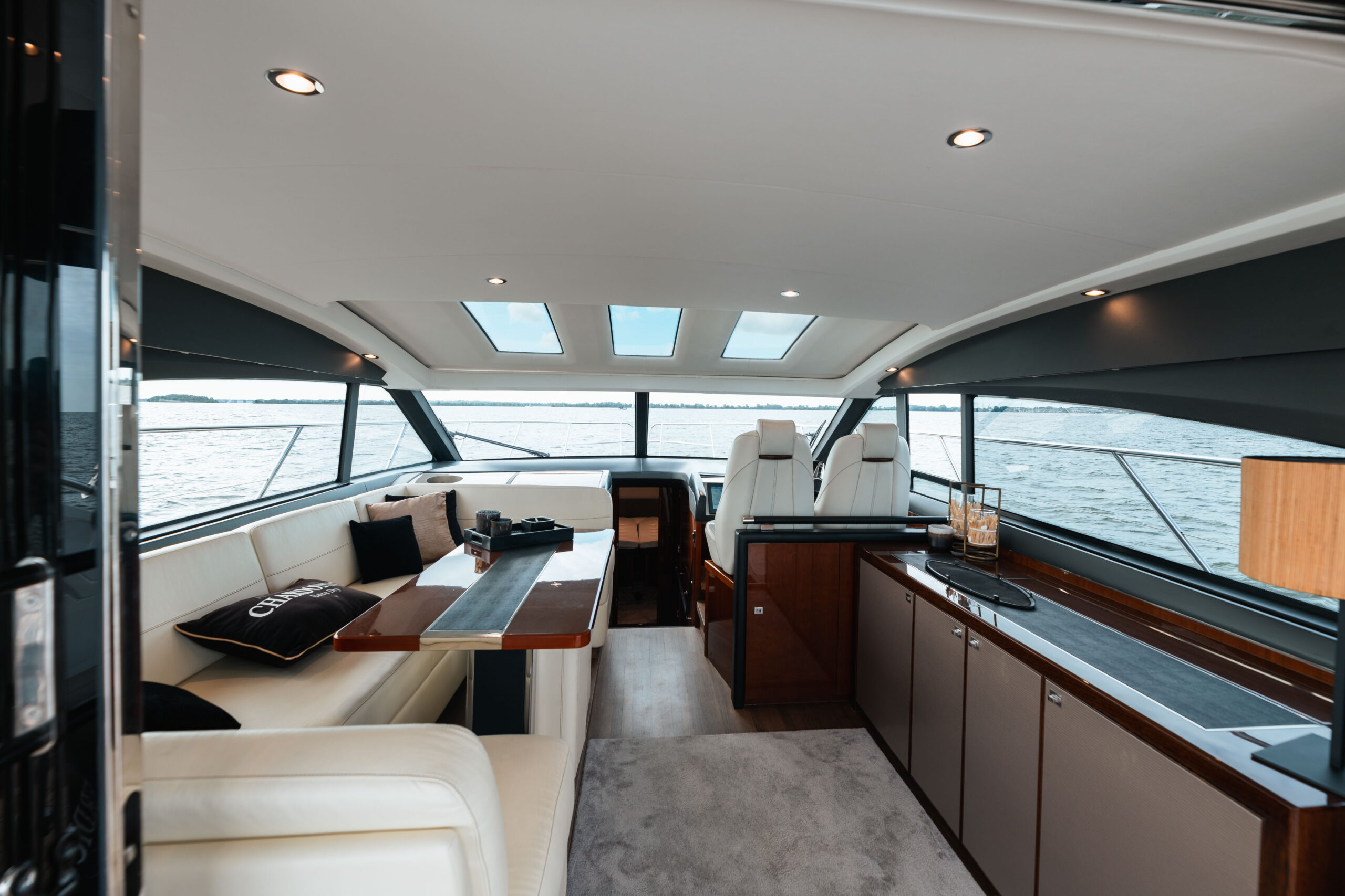foto: 33 Princess V52