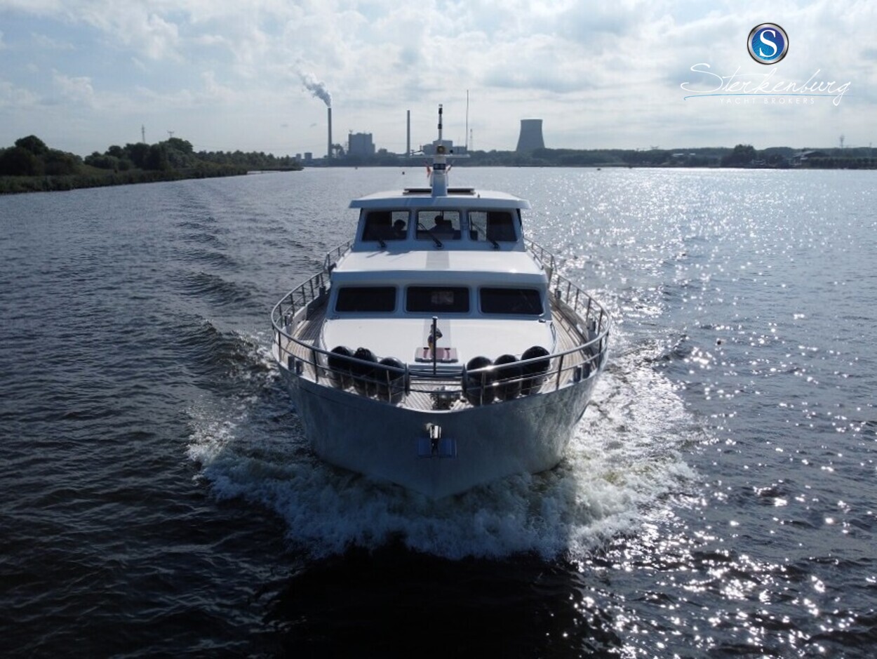 foto: 49 Valk Continental 15.60