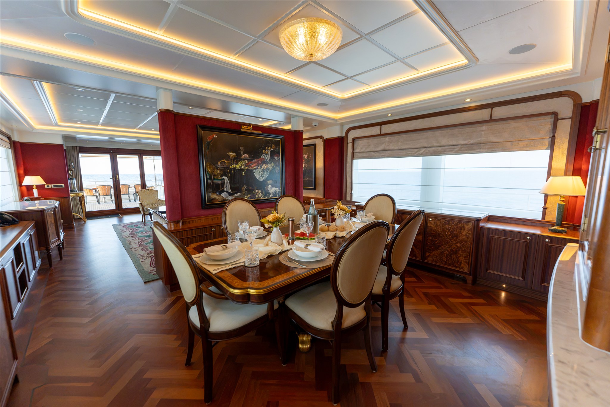 foto: 65 Van Der Valk Shipyard Custom Explorer