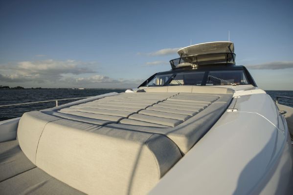 foto: 25 Sunseeker 75 Yacht