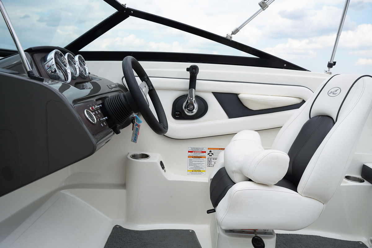 foto: 23 Sea Ray 19 SPX