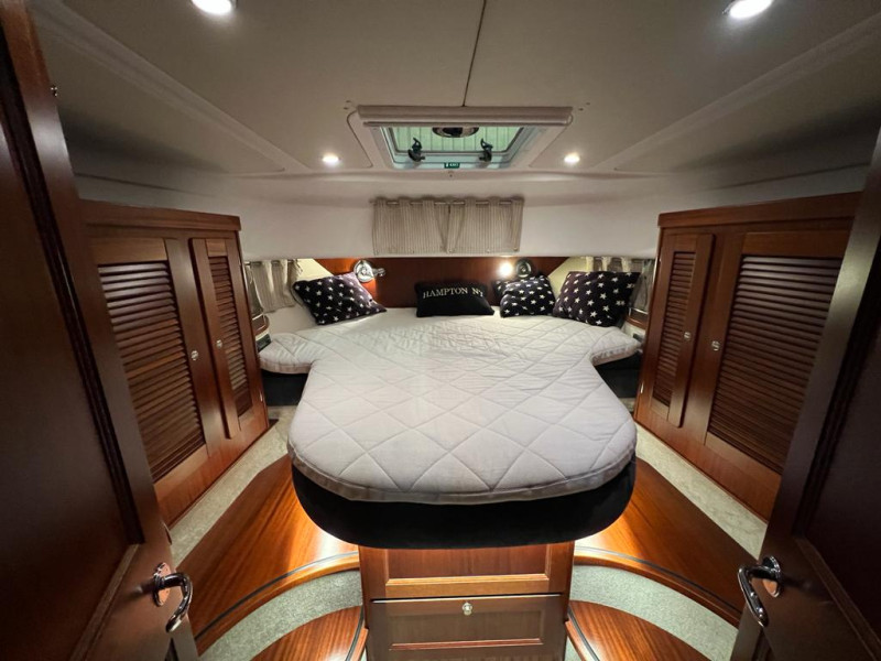 foto: 12 Nimbus   42 Nova Coupe