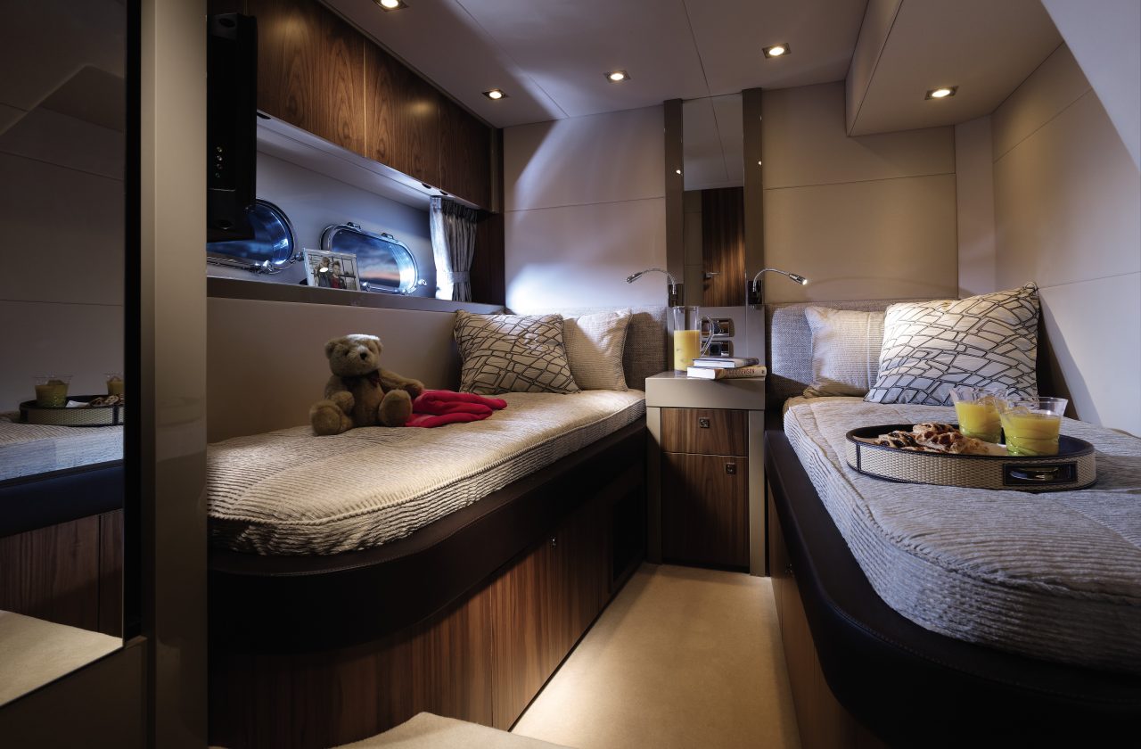 foto: 7 Sunseeker Predator 60