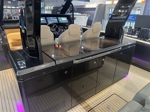 foto: 6 Pardo Yachts Pardo 43 New Model! Demo