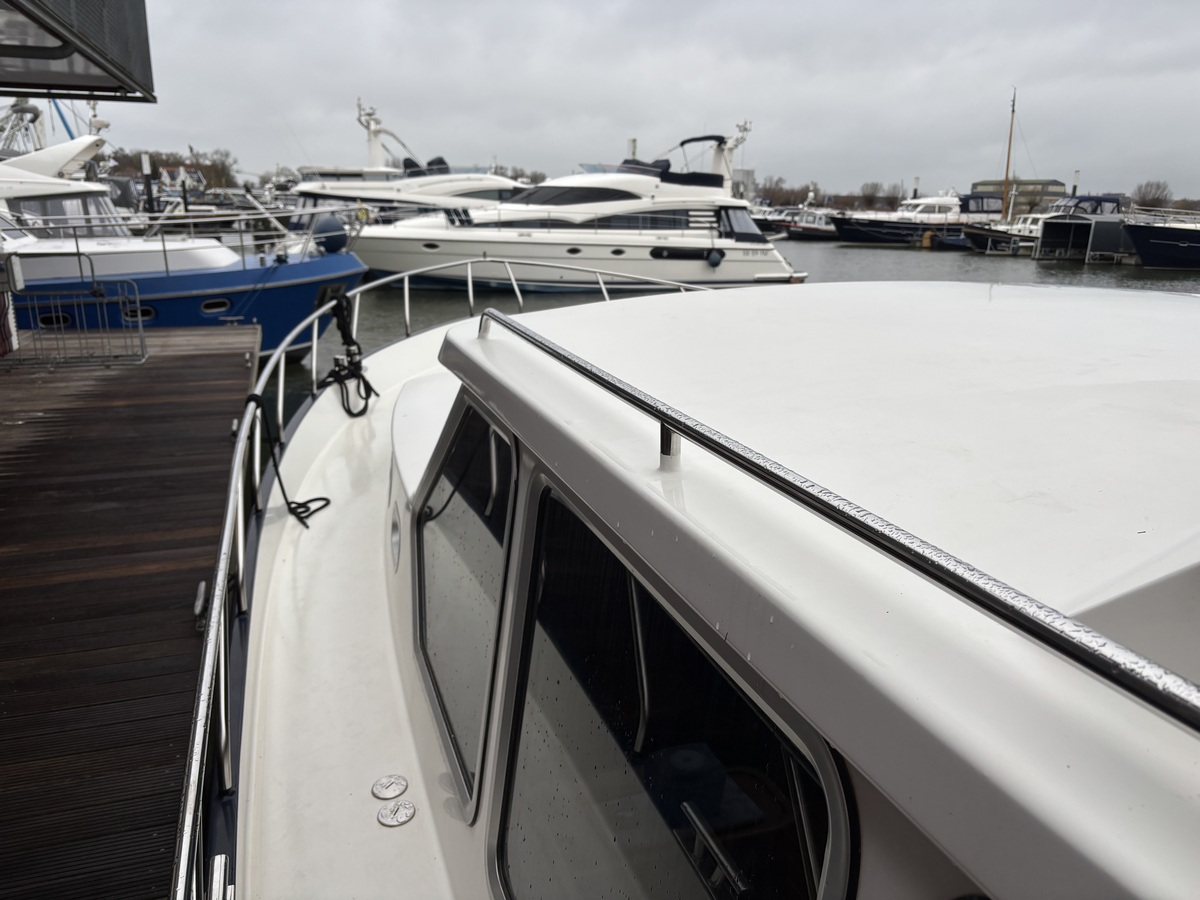 foto: 17 Explorer 45