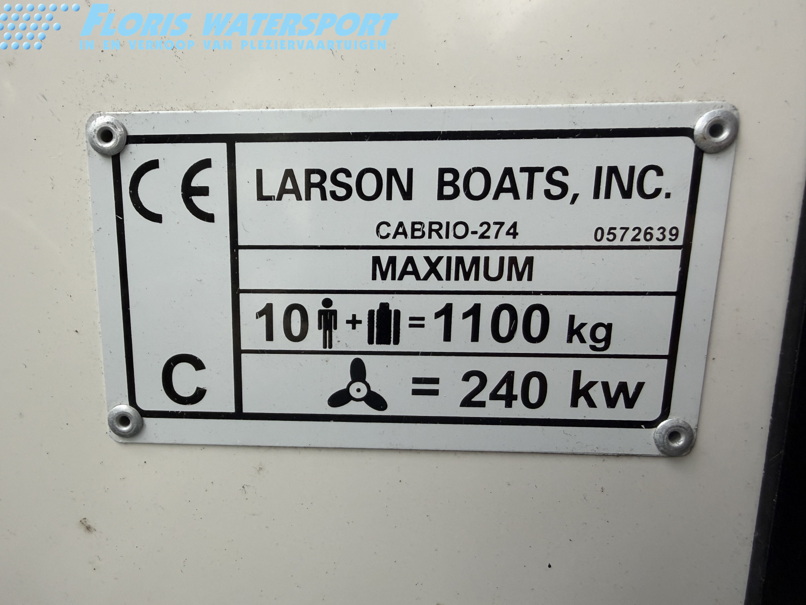 foto: 14 Larson Cabrio 274