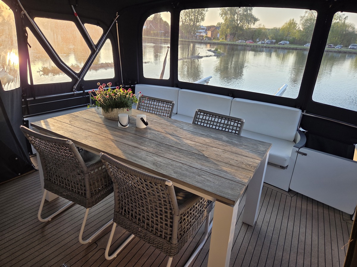 foto: 23 Valk Continental 1500 Cabrio