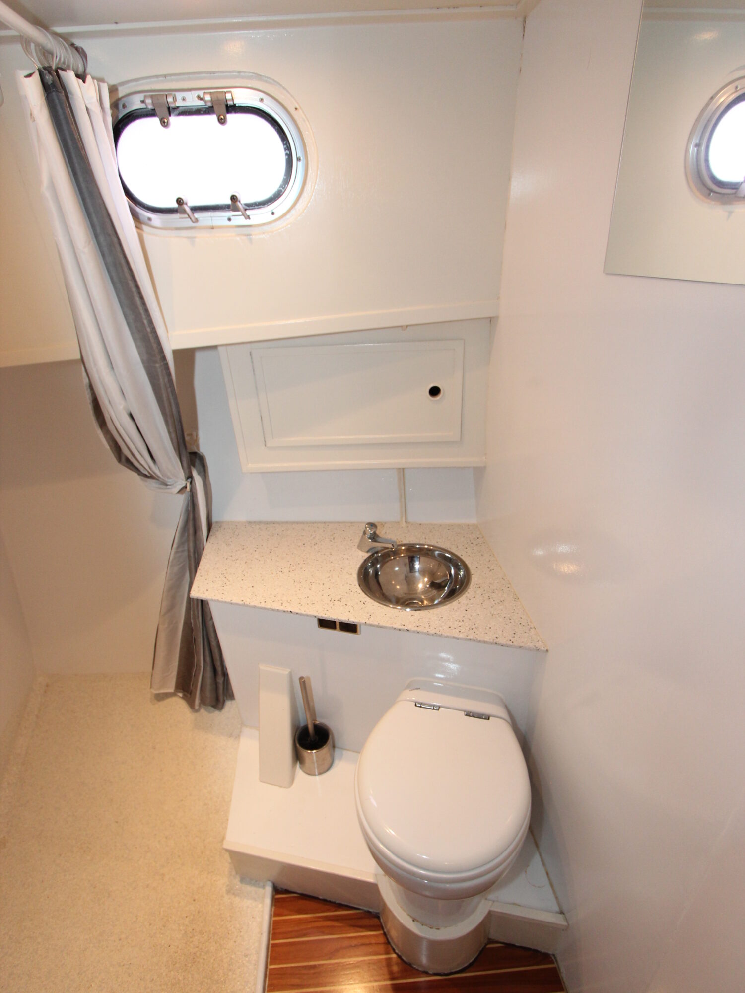 foto: 18 Vripack Vripack 11.75 Classic OK Spiegeldeur