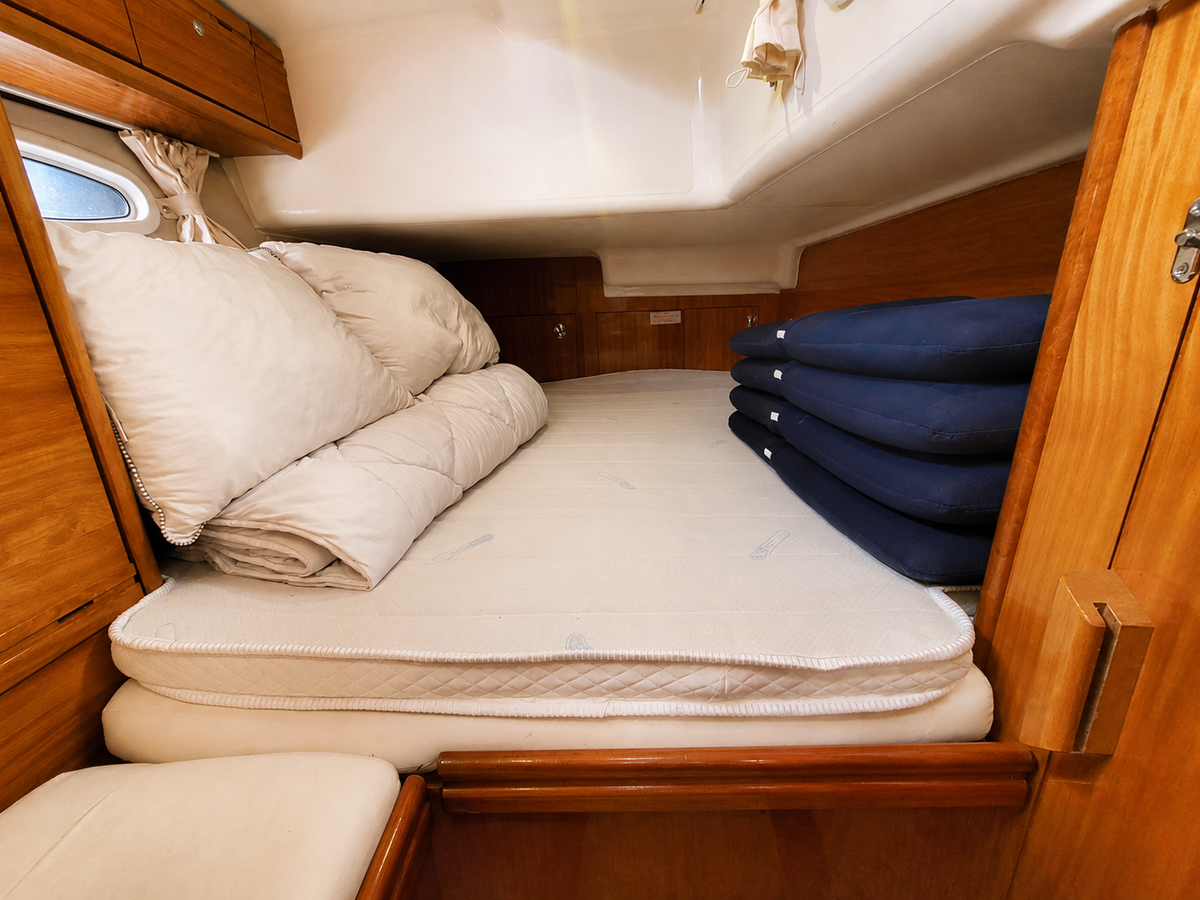 foto: 26 Bavaria 42-3 Custom Line