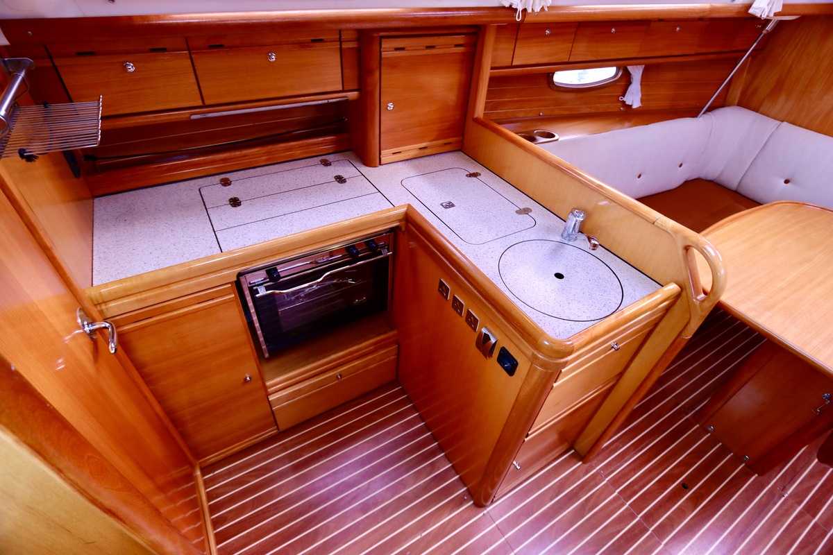 foto: 24 Bavaria  33 Cruiser