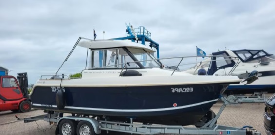 foto: 4 Jeanneau Merry fisher 625