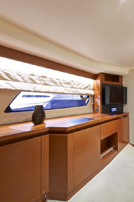 foto: 11 Prestige 450
