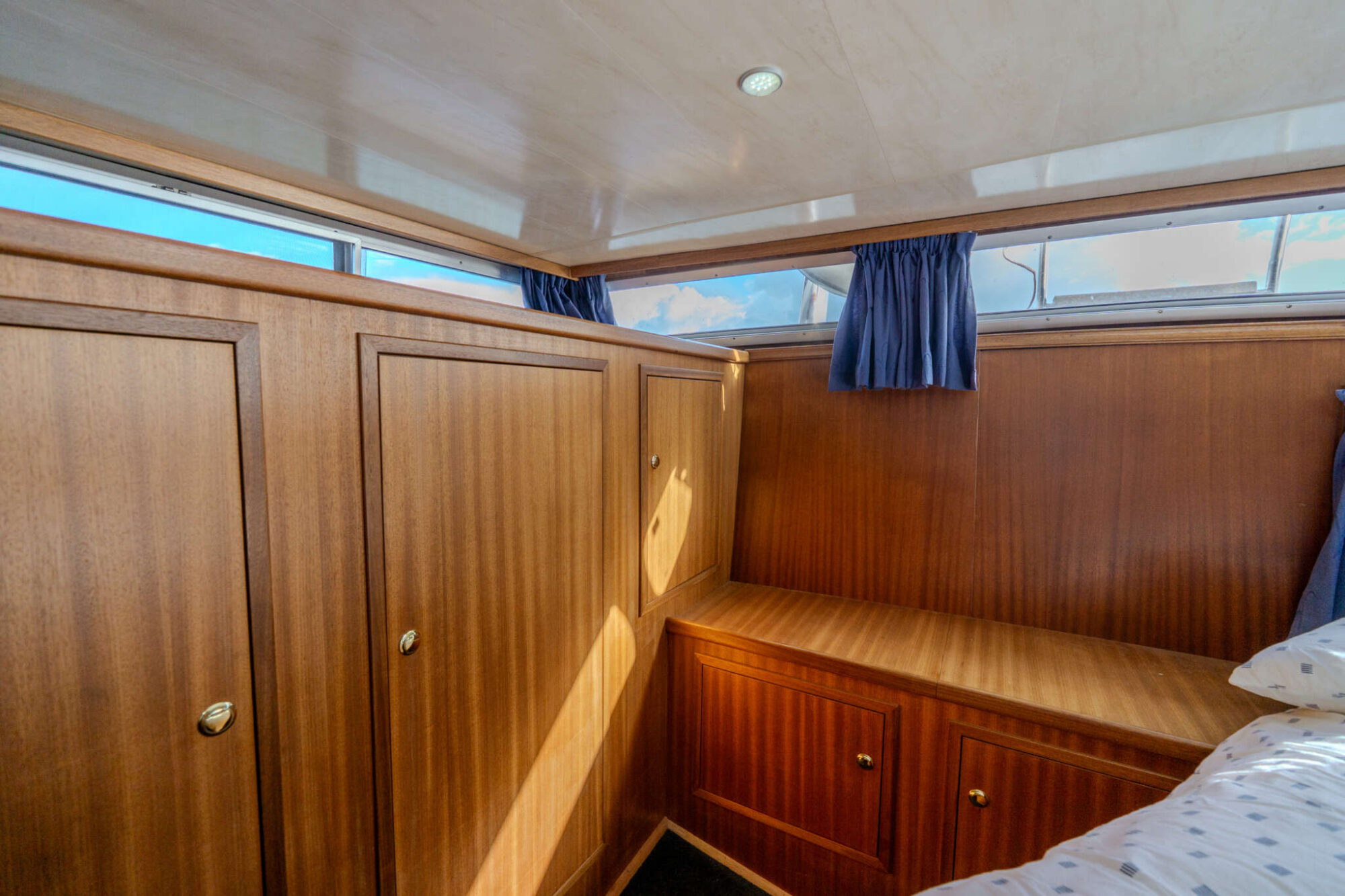 foto: 23 Valkkruiser Valkkruiser 11.80 AK Cabrio