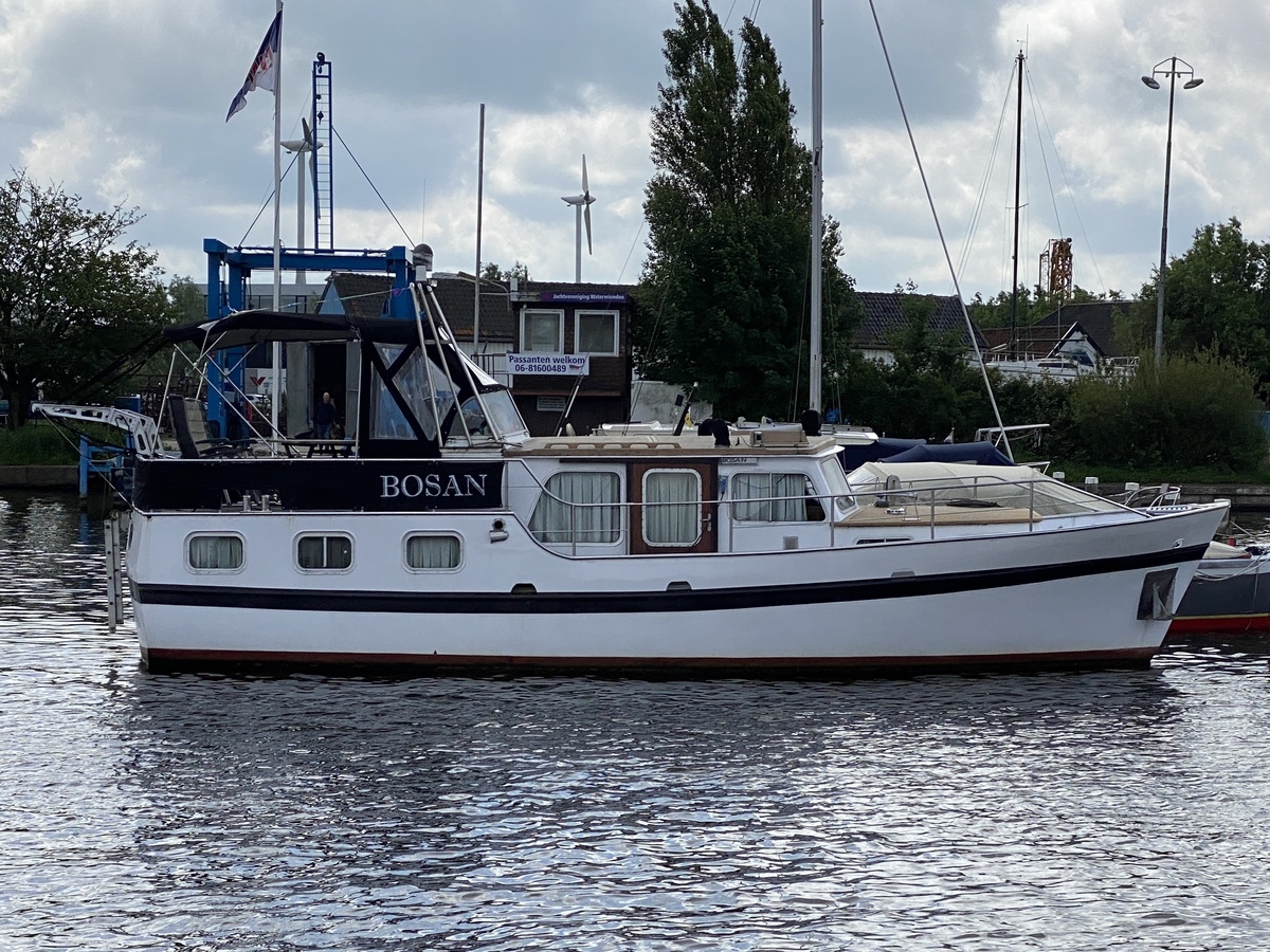 foto: 4 Gillissen  1130 AK Spiegelkotter