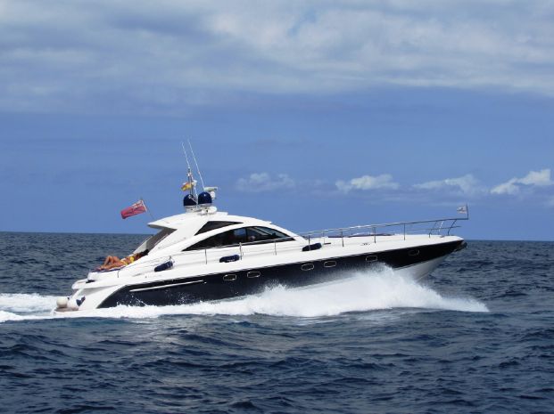 foto: 9 Fairline Targa 52 GT