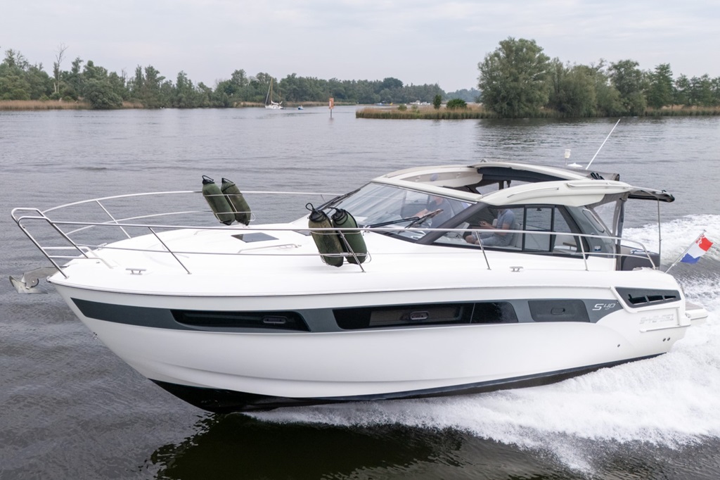 foto: 39 Bavaria S 40 HT