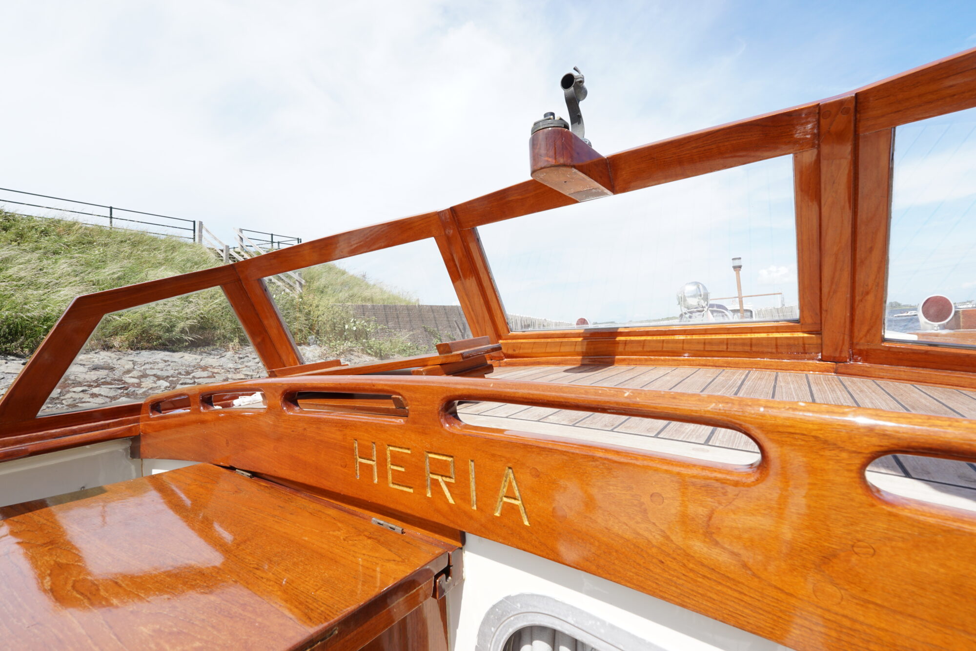 foto: 36 Gillissen Gillissen Rondspant Trawler 13.50 AK