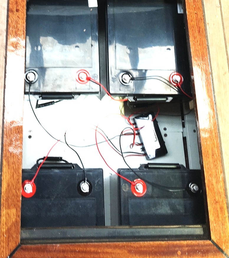 foto: 13 Canadese Kajuit Sloep Elektrisch Varend
