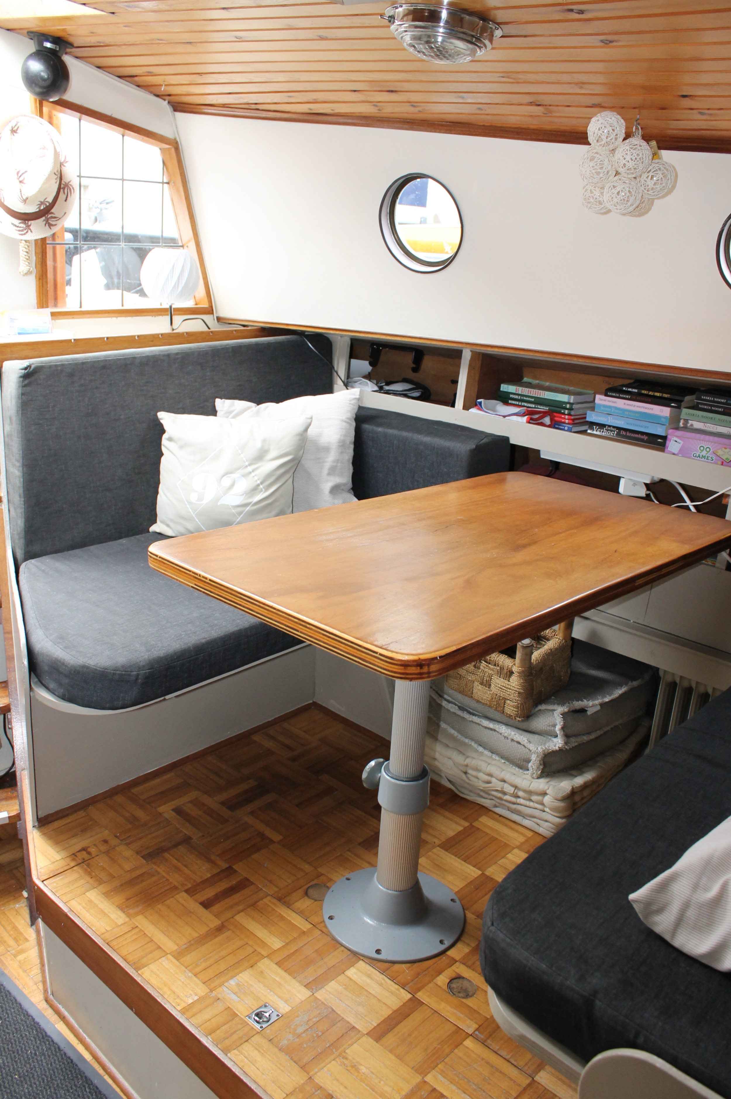 foto: 50 Zeeschouw 10.00 Van Twillert Spakenburg