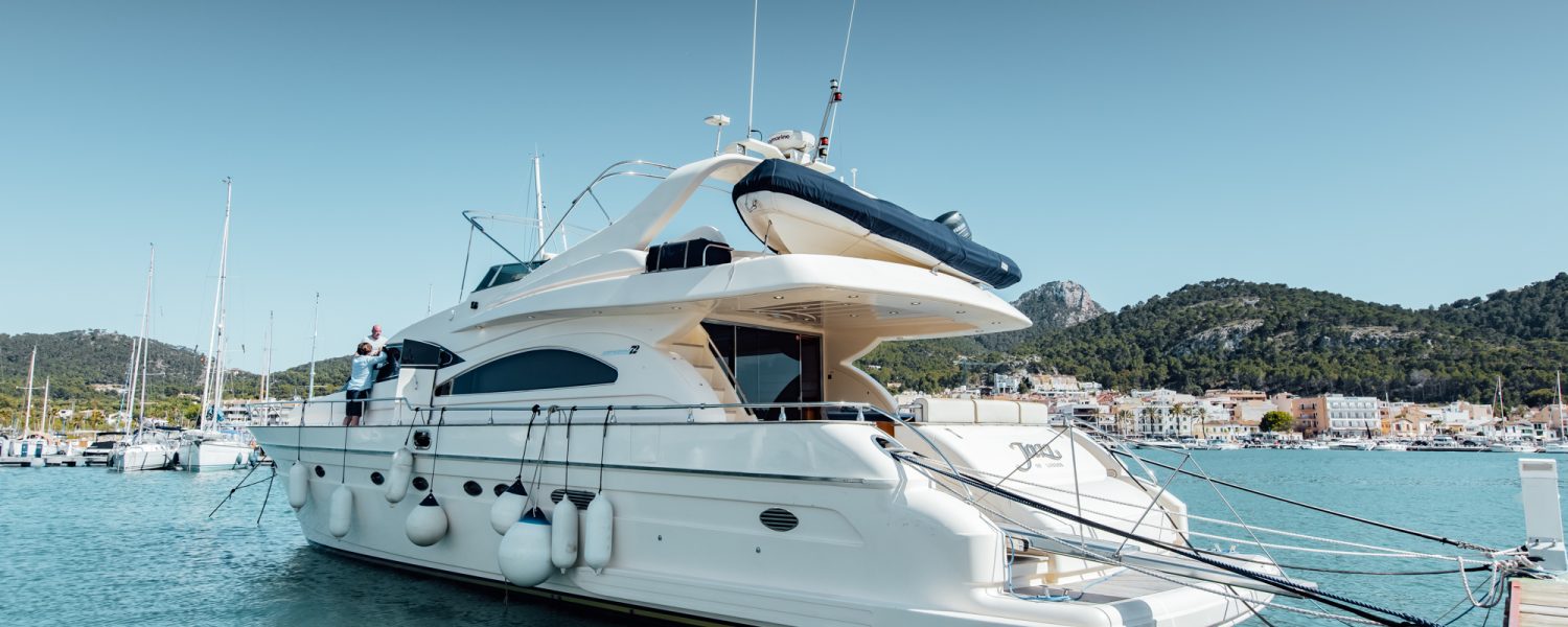 foto: 18 Astondoa 72 GXL