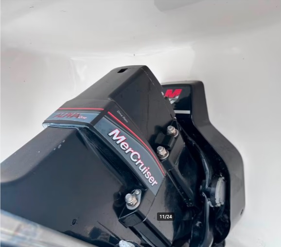 foto: 7  Rinker Captiva  212