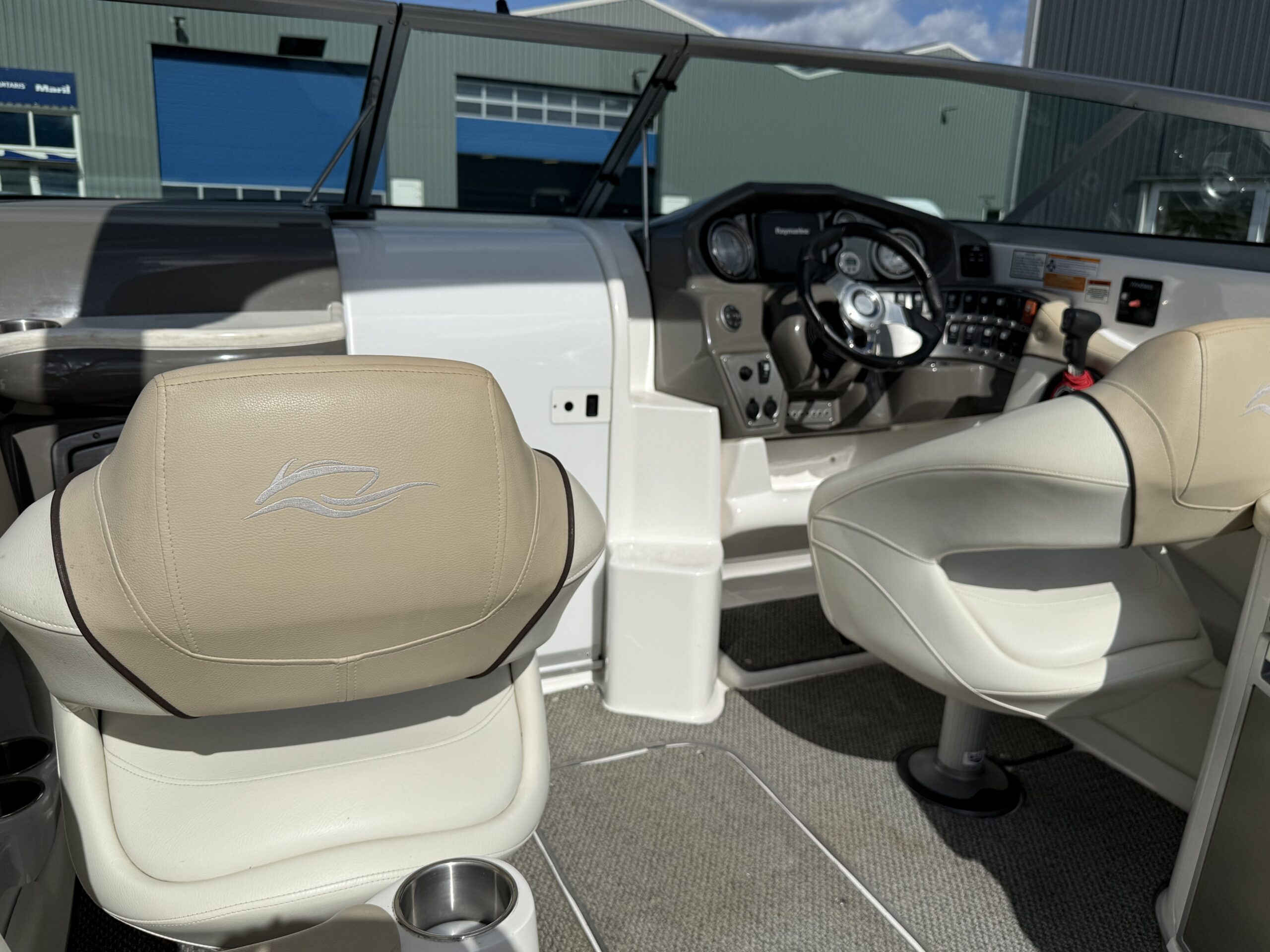 foto: 9 Rinker 276 Captiva Cuddy incl. trailer