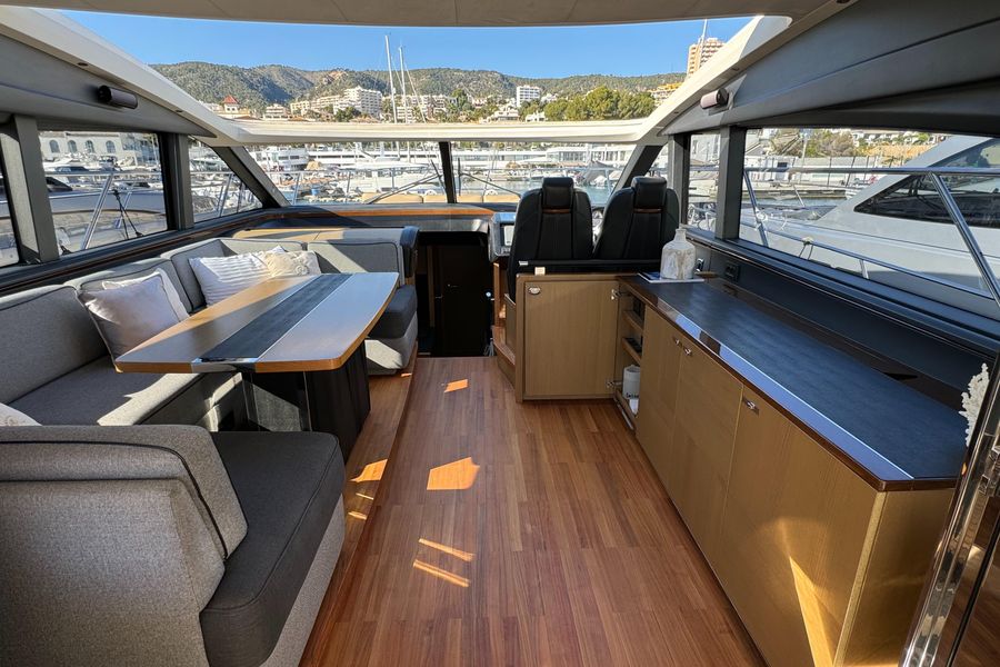 foto: 16 Princess V 57