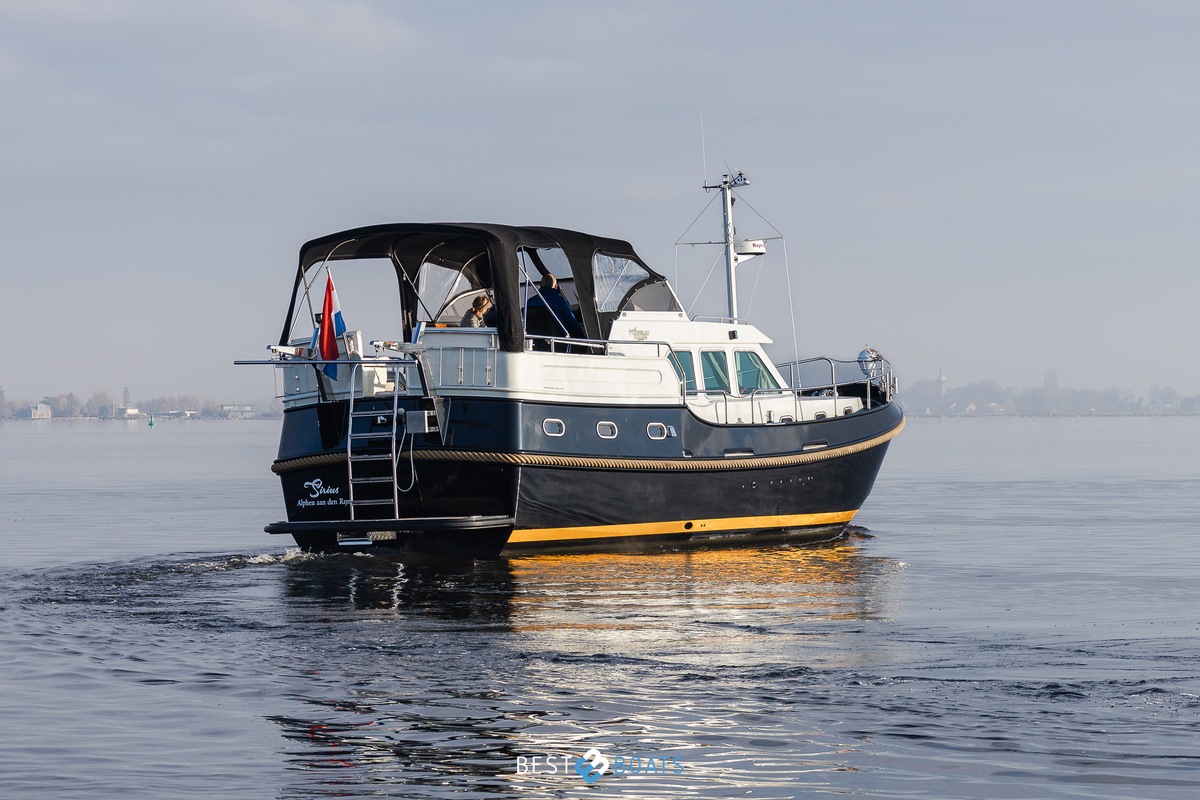 foto: 33 Linssen Grand Sturdy 410 AC Gold