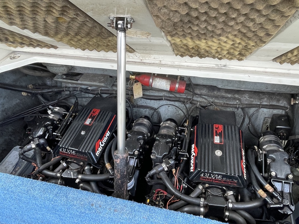 foto: 10 Sea Ray 260 OR