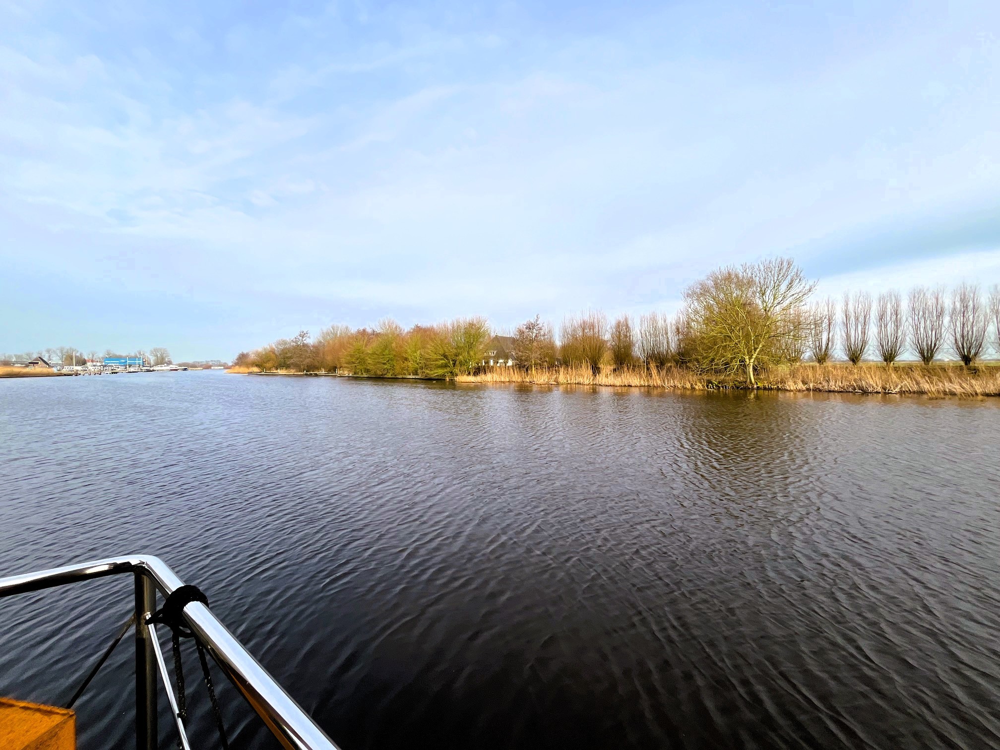 foto: 20 Campi 400 Per Direct Irnsum Ligplaats (Houseboat)