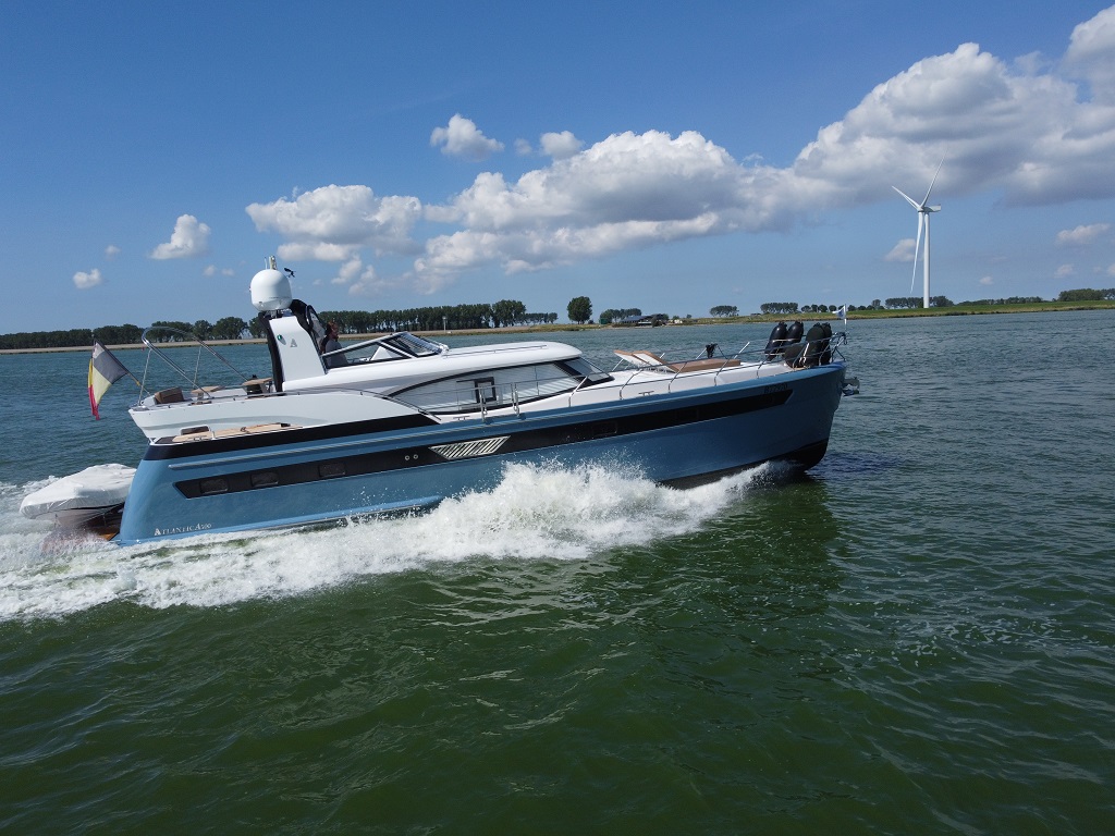 foto: 29 Atlantic A 500 Convertible