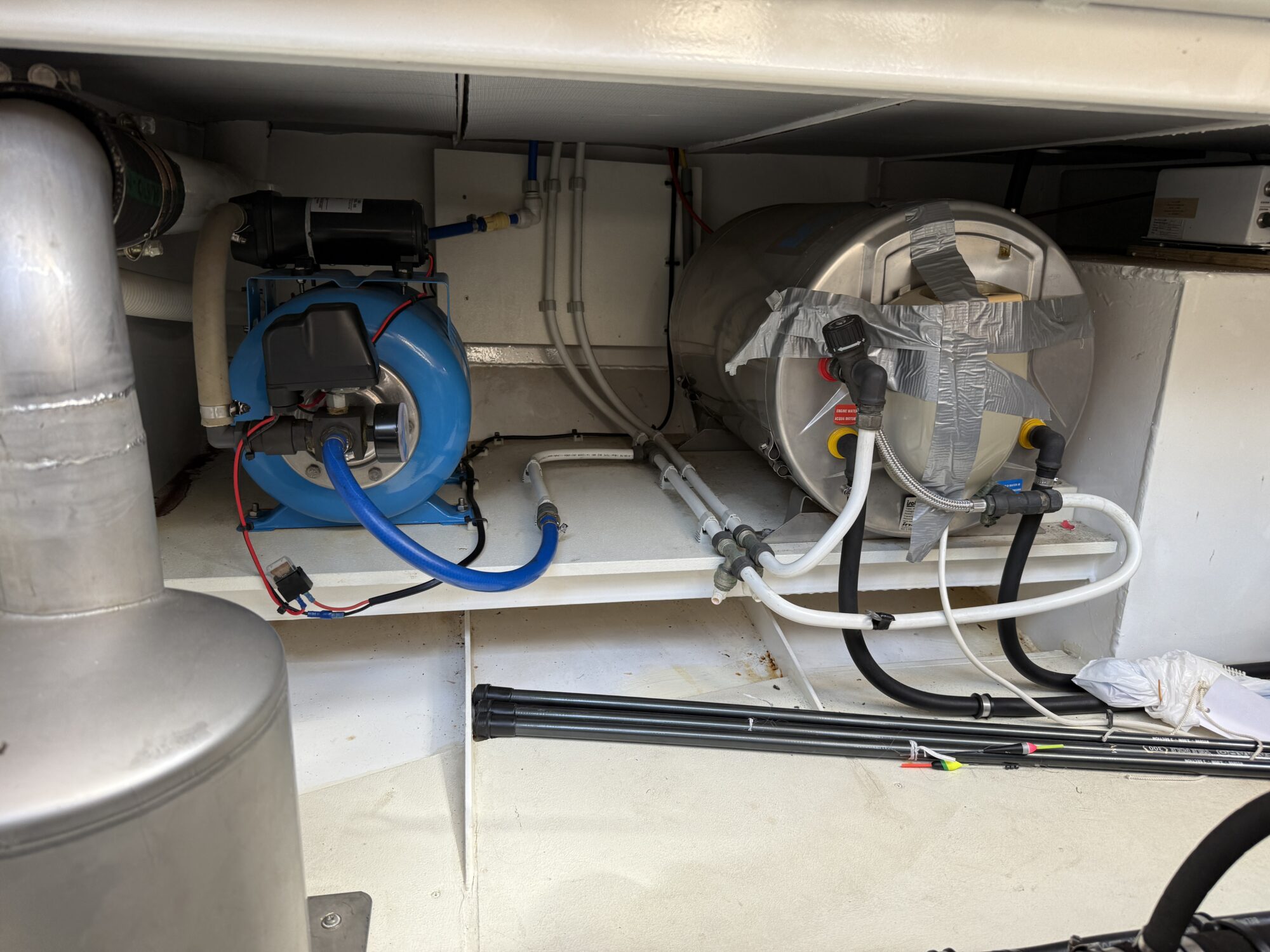 foto: 40 Tryvia Tryvia 1100 OK Cabrio Spiegeldeur