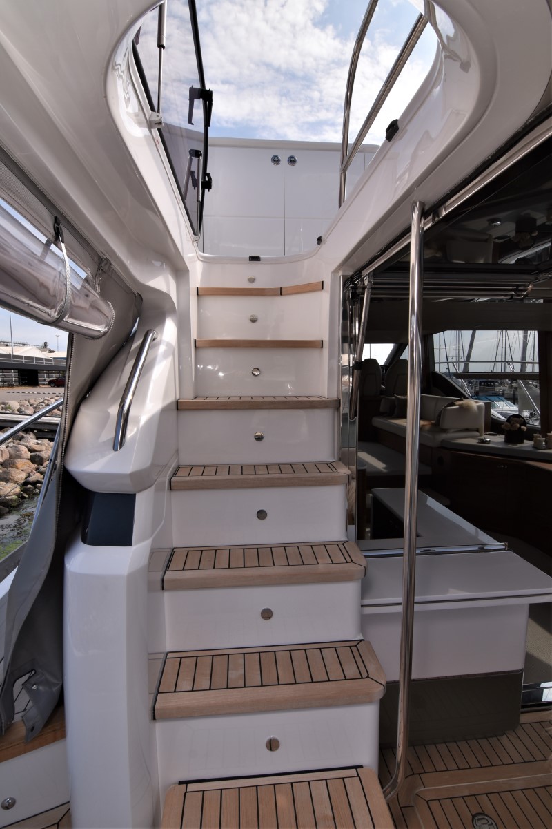 foto: 25 Princess  F55