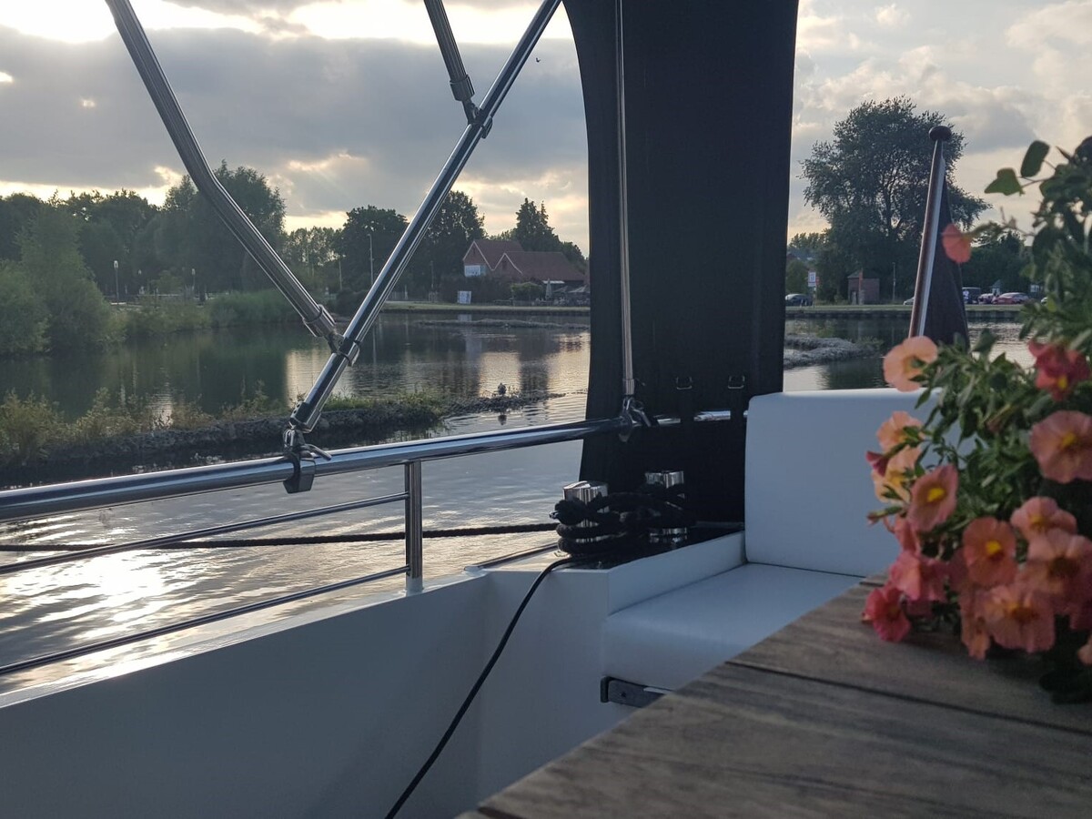 foto: 24 Valk Continental 1500 Cabrio